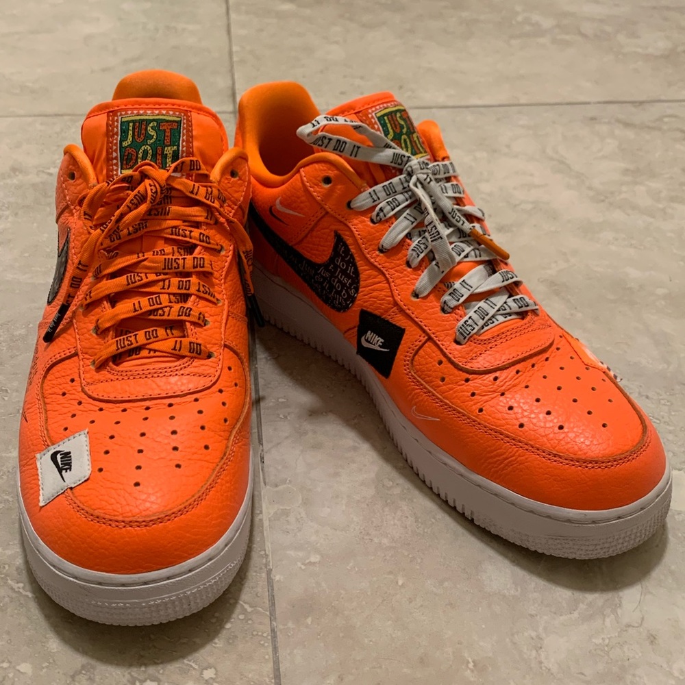EUC Special Edition Nike Air Force 1